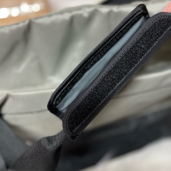 Nike BA5542-004 Vapor Power Duffel Bag - NEW - Picture 3 of 9